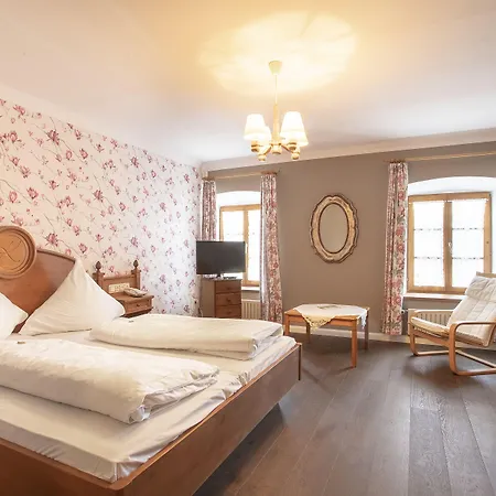 Landgasthof Karner Hotel 4*